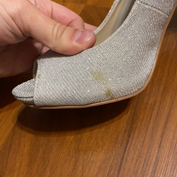 Cinderella Heels - Picture 5 of 5